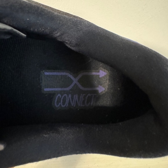 Brooks Pure Cadence Women’s Running Shoe size 11 - Picture 8 of 9